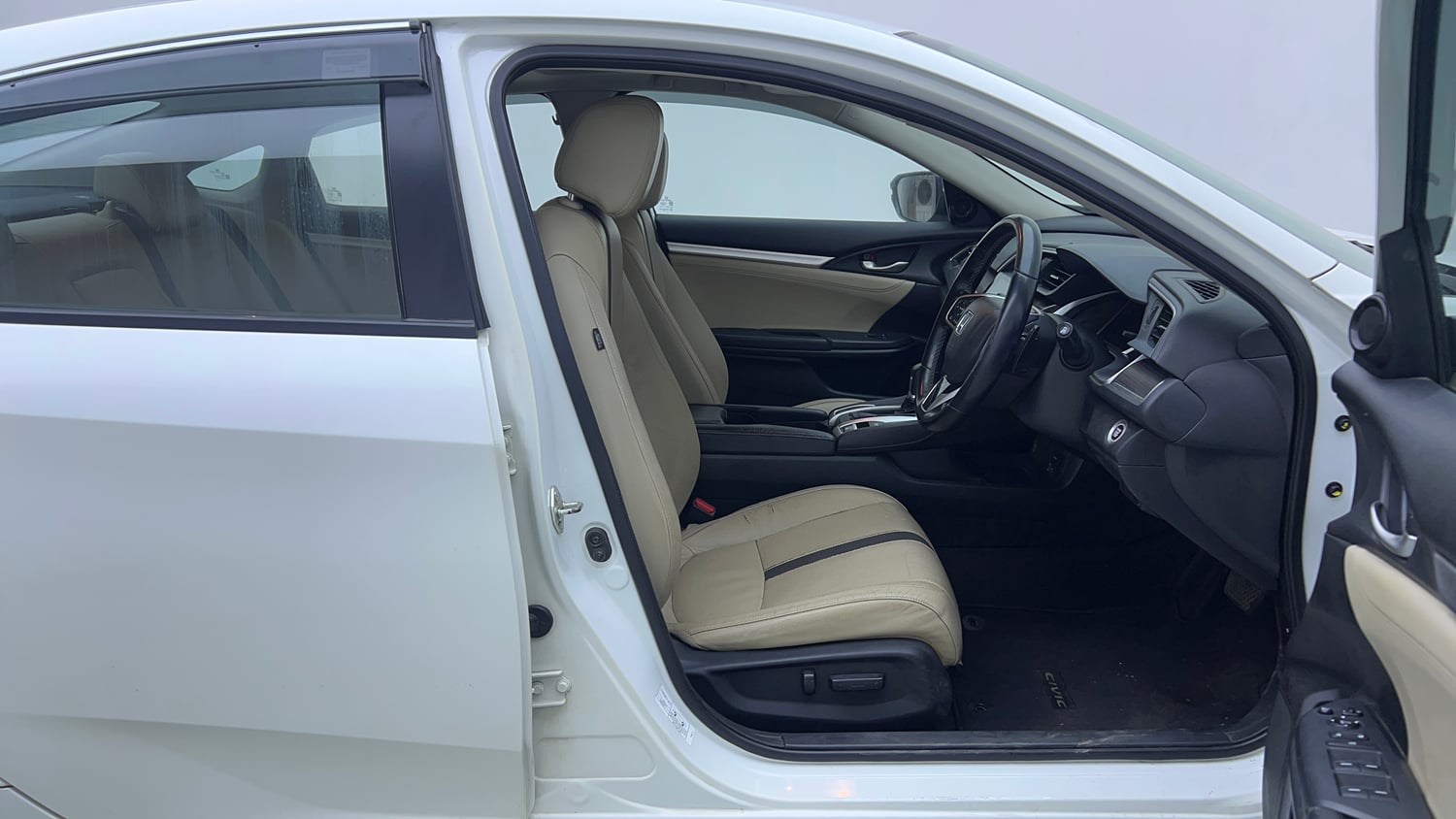 Used 2019 Honda Civic ZX CVT Petrol Petrol Automatic interior RIGHT SIDE FRONT DOOR CABIN VIEW