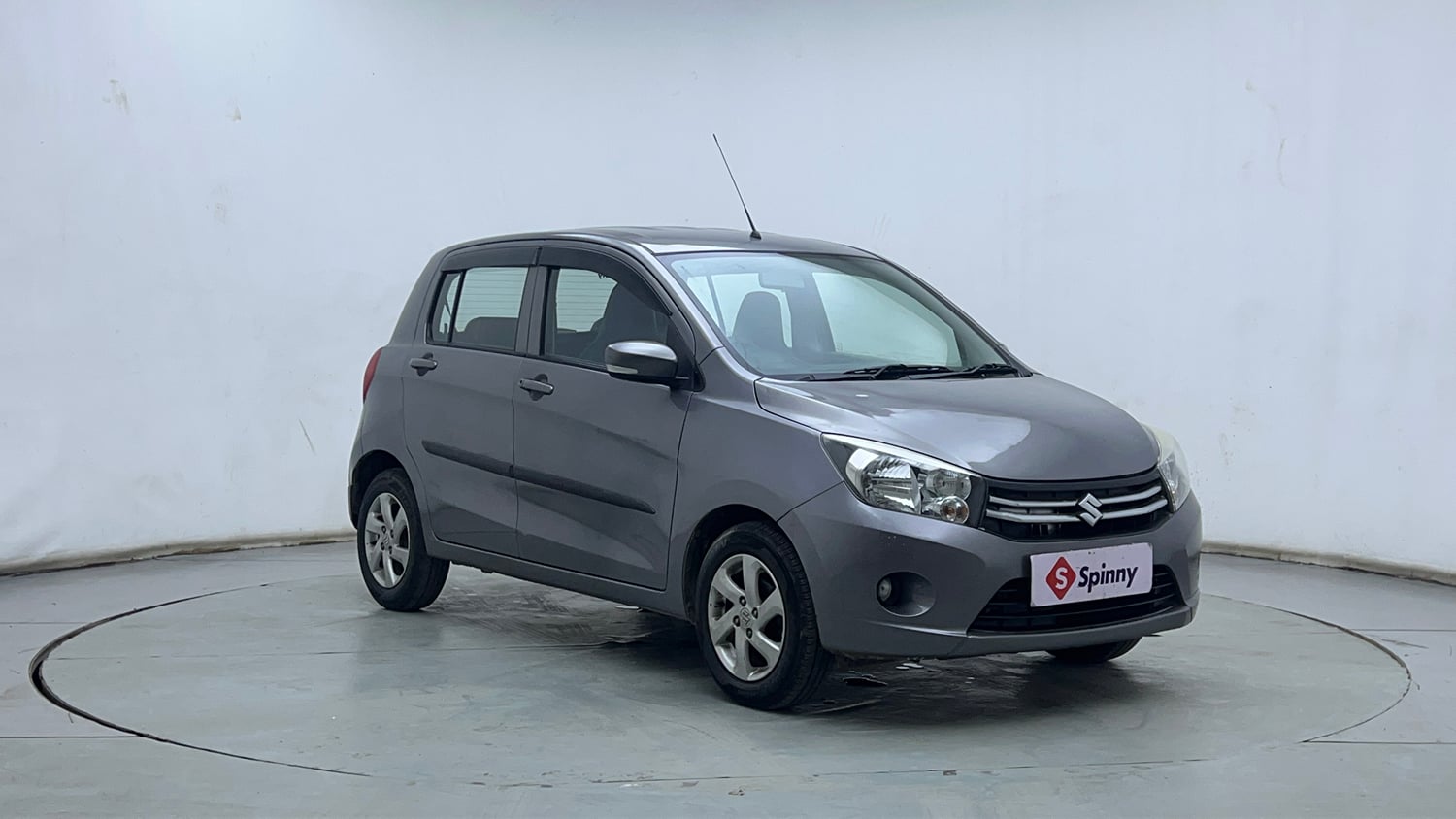 Used 2015 Maruti Suzuki Celerio ZXi Opt Petrol Manual exterior RIGHT FRONT CORNER VIEW