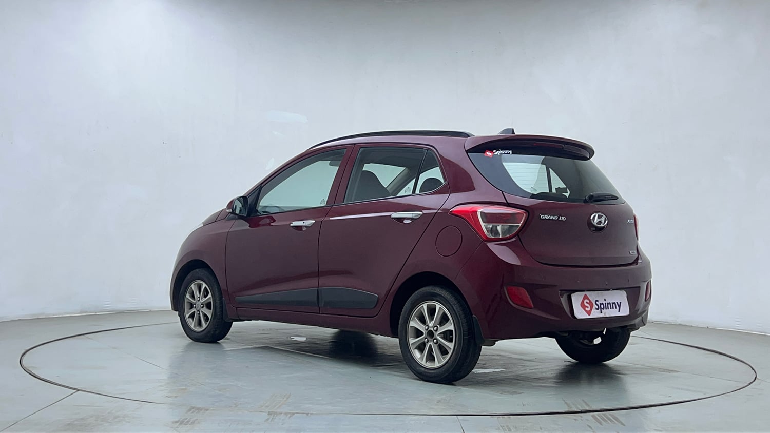 Used 2016 Hyundai Grand i10 Asta AT 1.2 Kappa VTVT Petrol Automatic exterior LEFT REAR CORNER VIEW