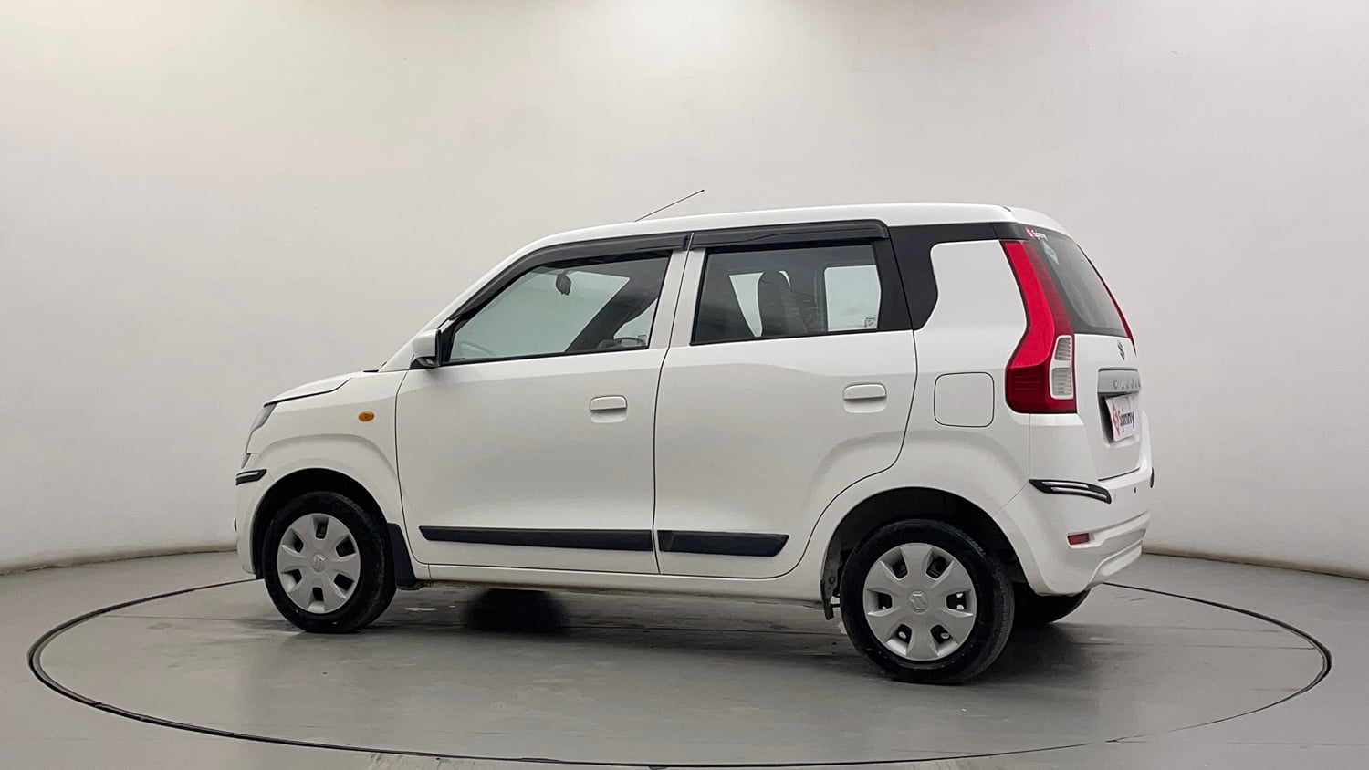 Used 2025 Maruti Suzuki Wagon R VXI 1.0 CNG Cng Manual exterior LEFT REAR CORNER VIEW