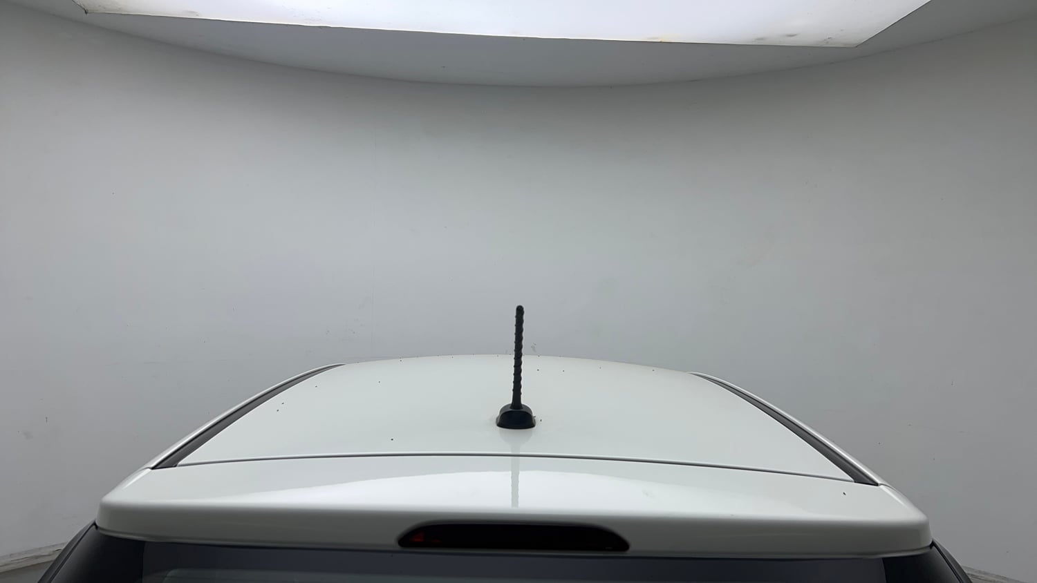 Used 2016 Hyundai Elite i20 Asta 1.2 (O) Petrol Manual exterior EXTERIOR ROOF VIEW