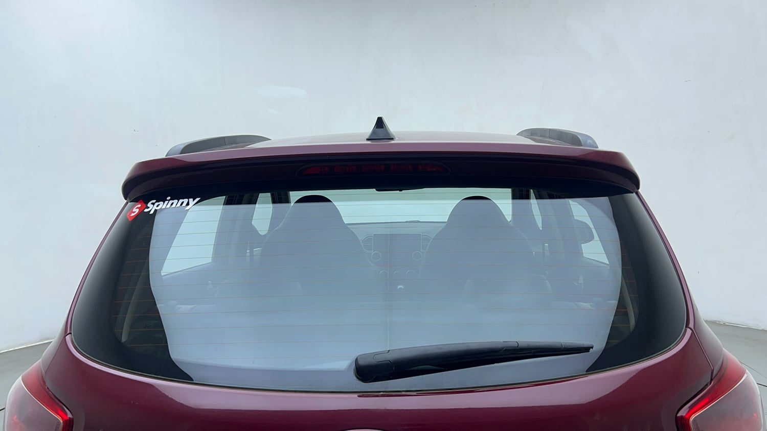 Used 2016 Hyundai Grand i10 Asta AT 1.2 Kappa VTVT Petrol Automatic top_features Rear wiper