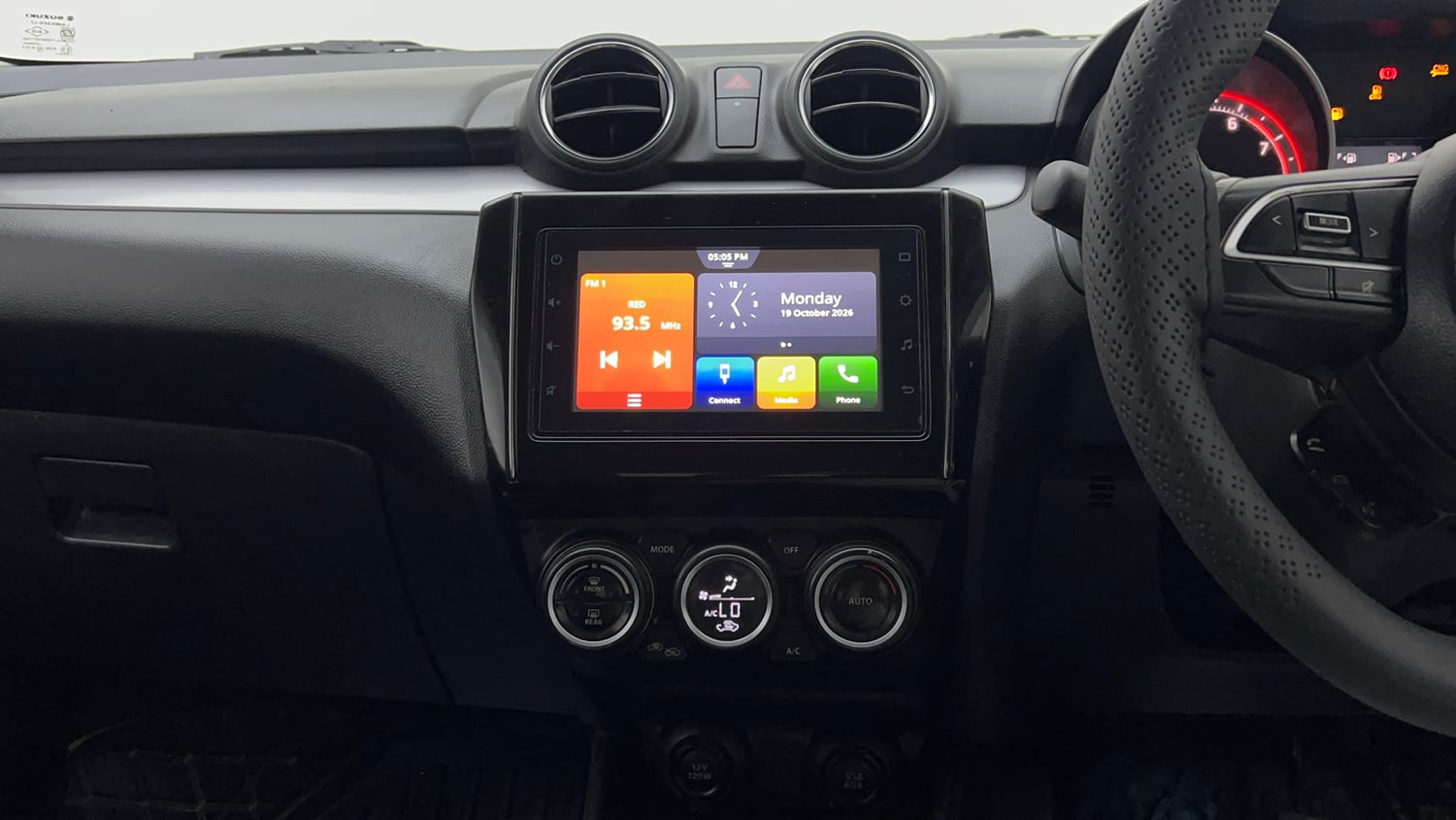 Used 2023 Maruti Suzuki Swift ZXi CNG Cng Manual interior MUSIC SYSTEM & AC CONTROL VIEW