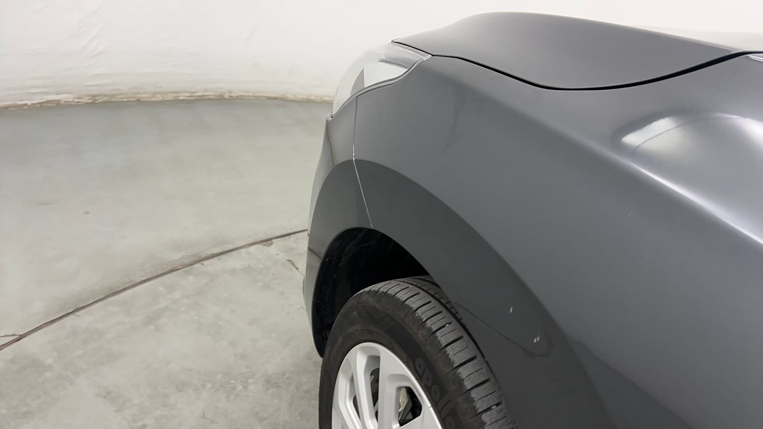 Used 2024 Maruti Suzuki Baleno Zeta MT CNG Cng Manual dents MINOR SCRATCH