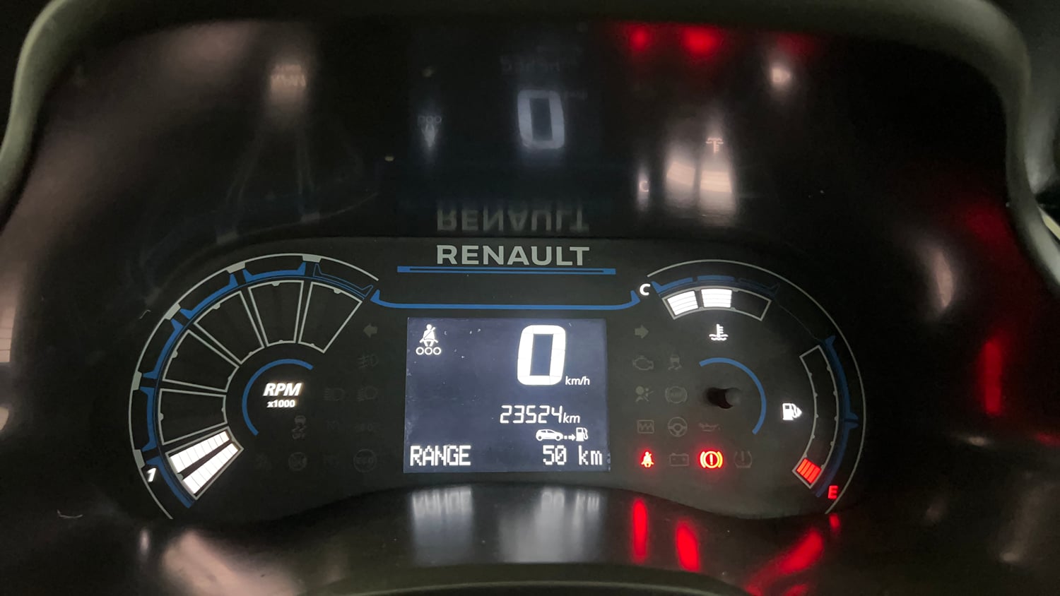 Used 2025 Renault Triber RXL Petrol Manual interior CLUSTERMETER VIEW