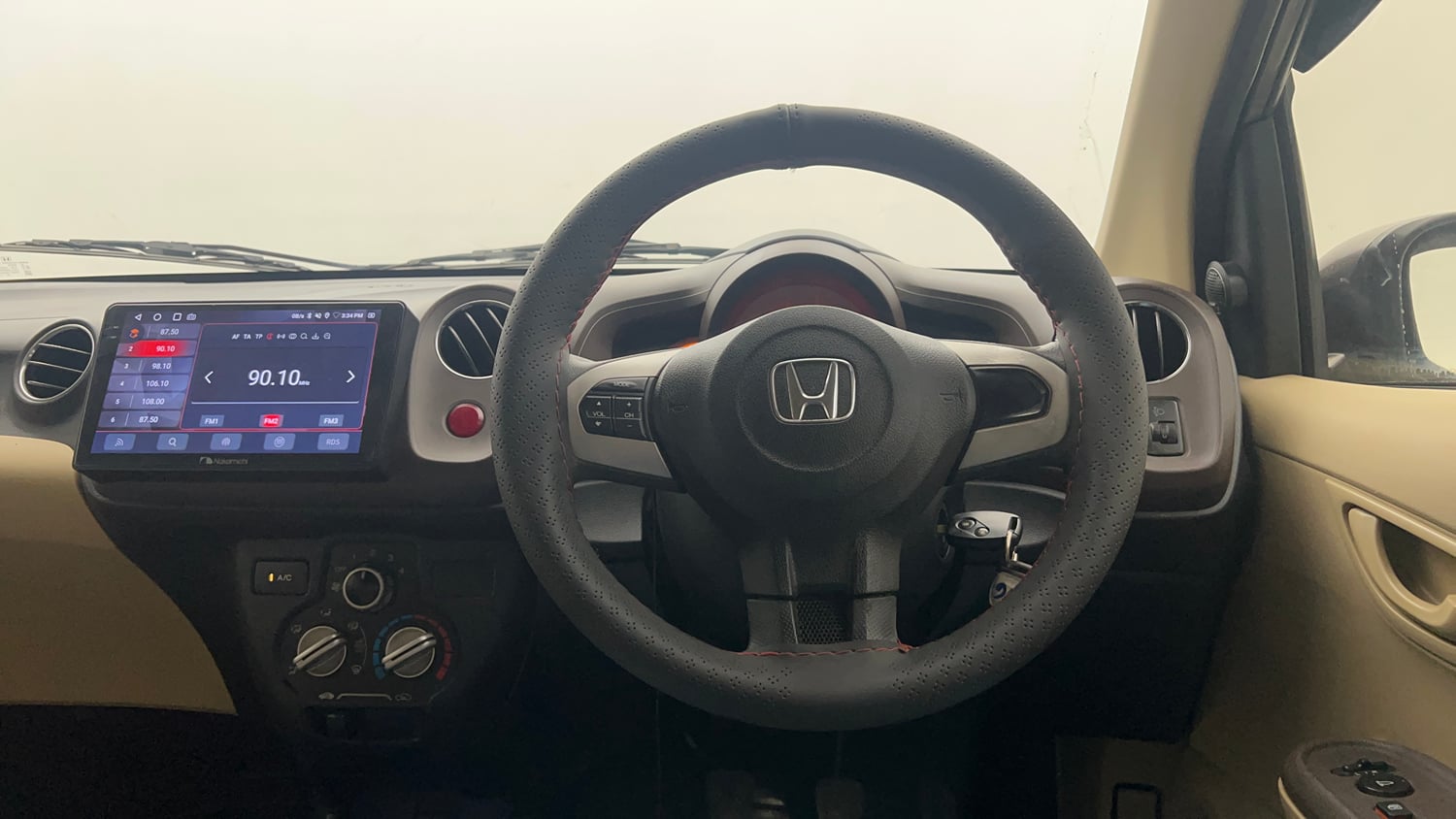 Used 2013 Honda Amaze 1.2 S i-VTEC Petrol Manual interior STEERING VIEW