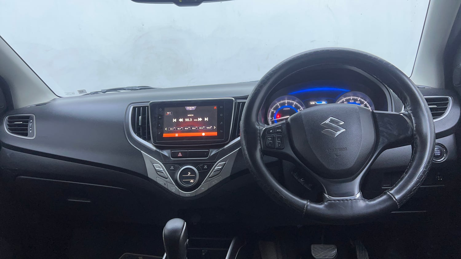 Used 2020 Maruti Suzuki Baleno Zeta Automatic Petrol Automatic interior DASHBOARD VIEW
