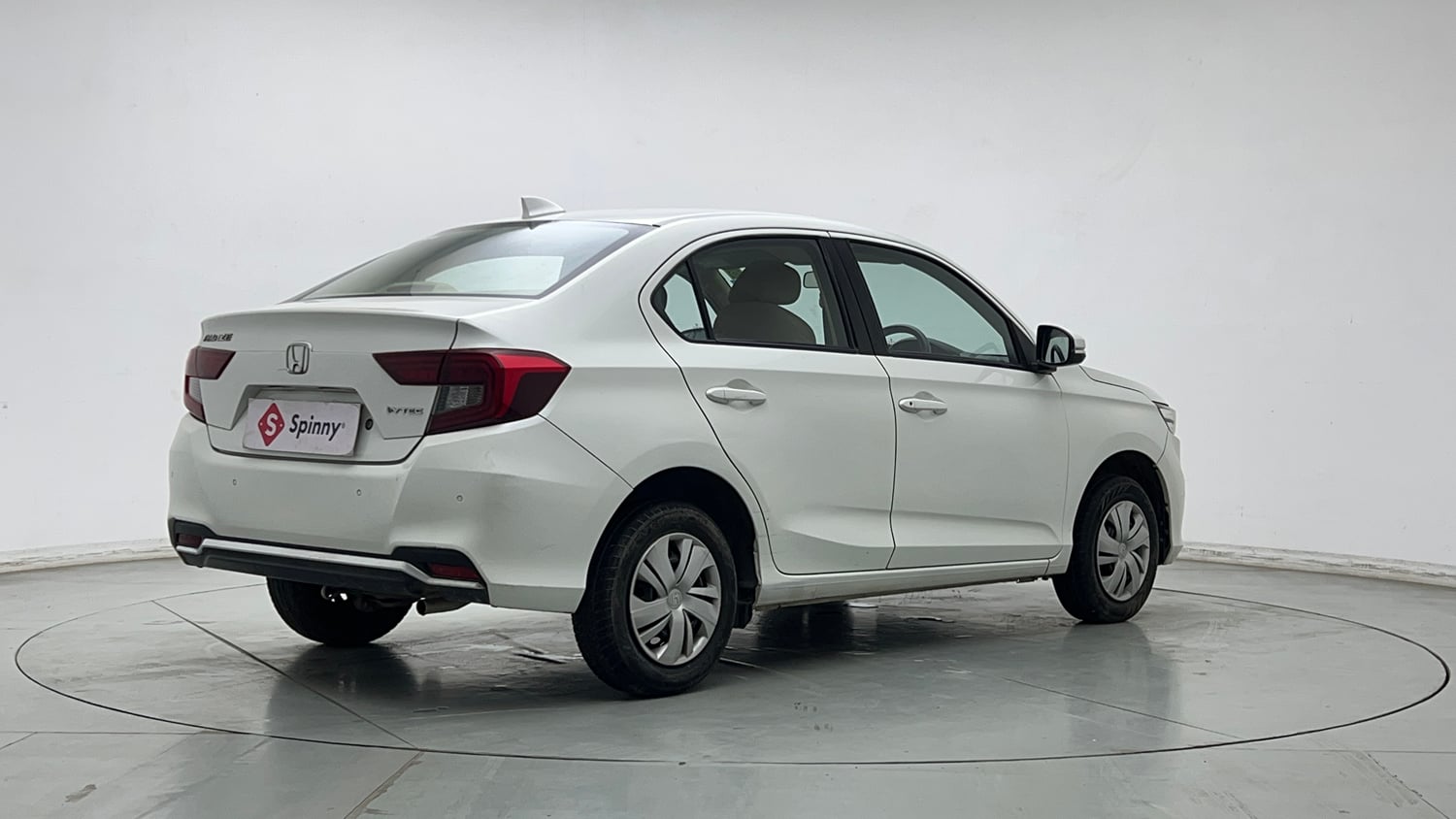 Used 2022 Honda Amaze S MT 1.2 Petrol Petrol Manual exterior RIGHT REAR CORNER VIEW