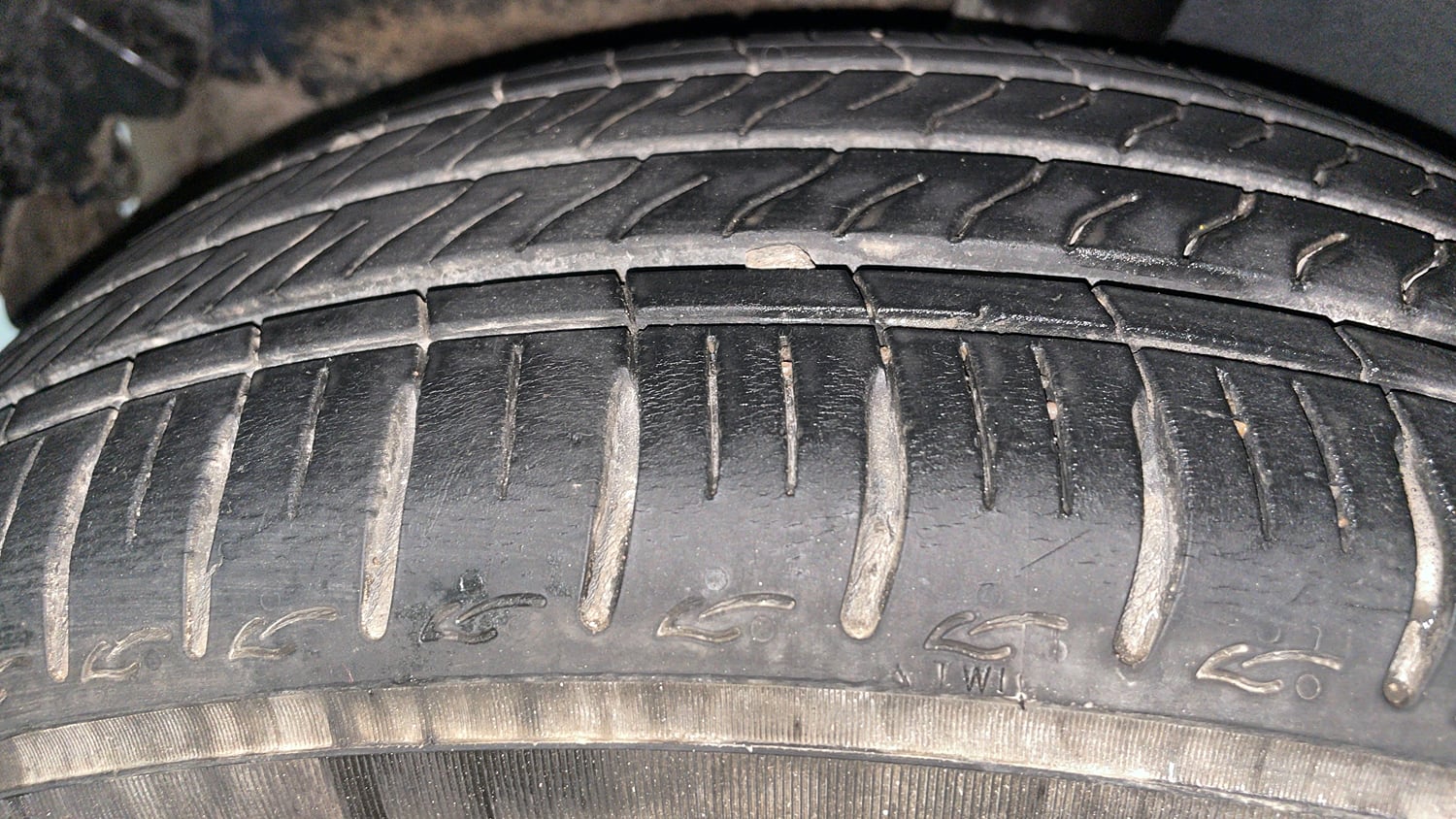 Used 2022 Hyundai Grand i10 Nios Corporate Edition MT Petrol Manual tyres RIGHT REAR TYRE TREAD VIEW