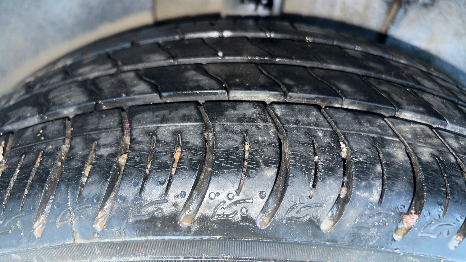 Used 2021 Tata Altroz XZ Petrol Petrol Manual tyres RIGHT REAR TYRE TREAD VIEW