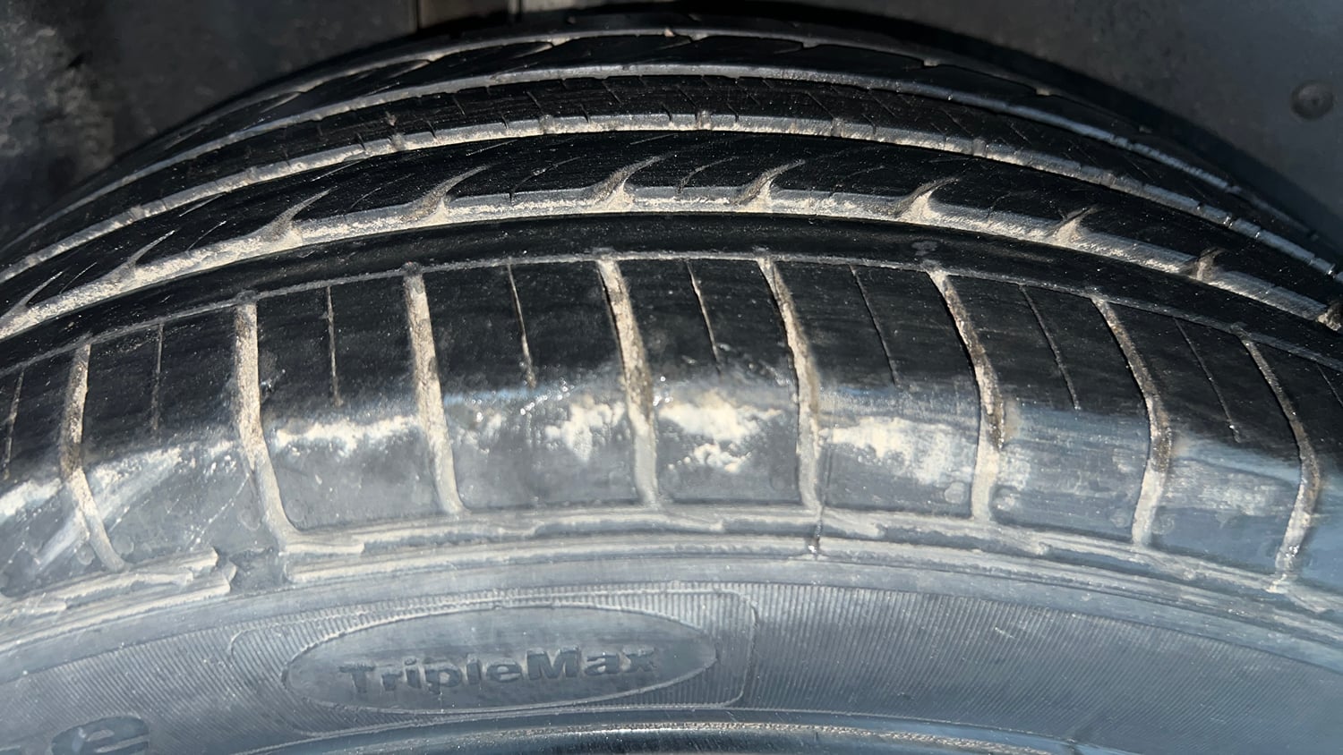 Used 2019 MG Motors Hector Sharp 1.5 DCT Petrol Petrol Automatic tyres RIGHT REAR TYRE TREAD VIEW
