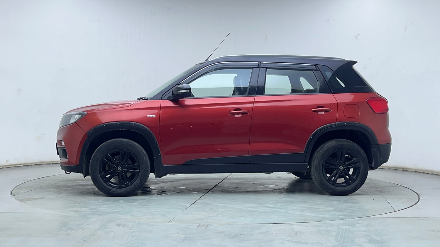 Used 2019 maruti-suzuki Vitara Brezza ZDi Plus Dual Tone AGS Diesel Automatic exterior LEFT SIDE VIEW