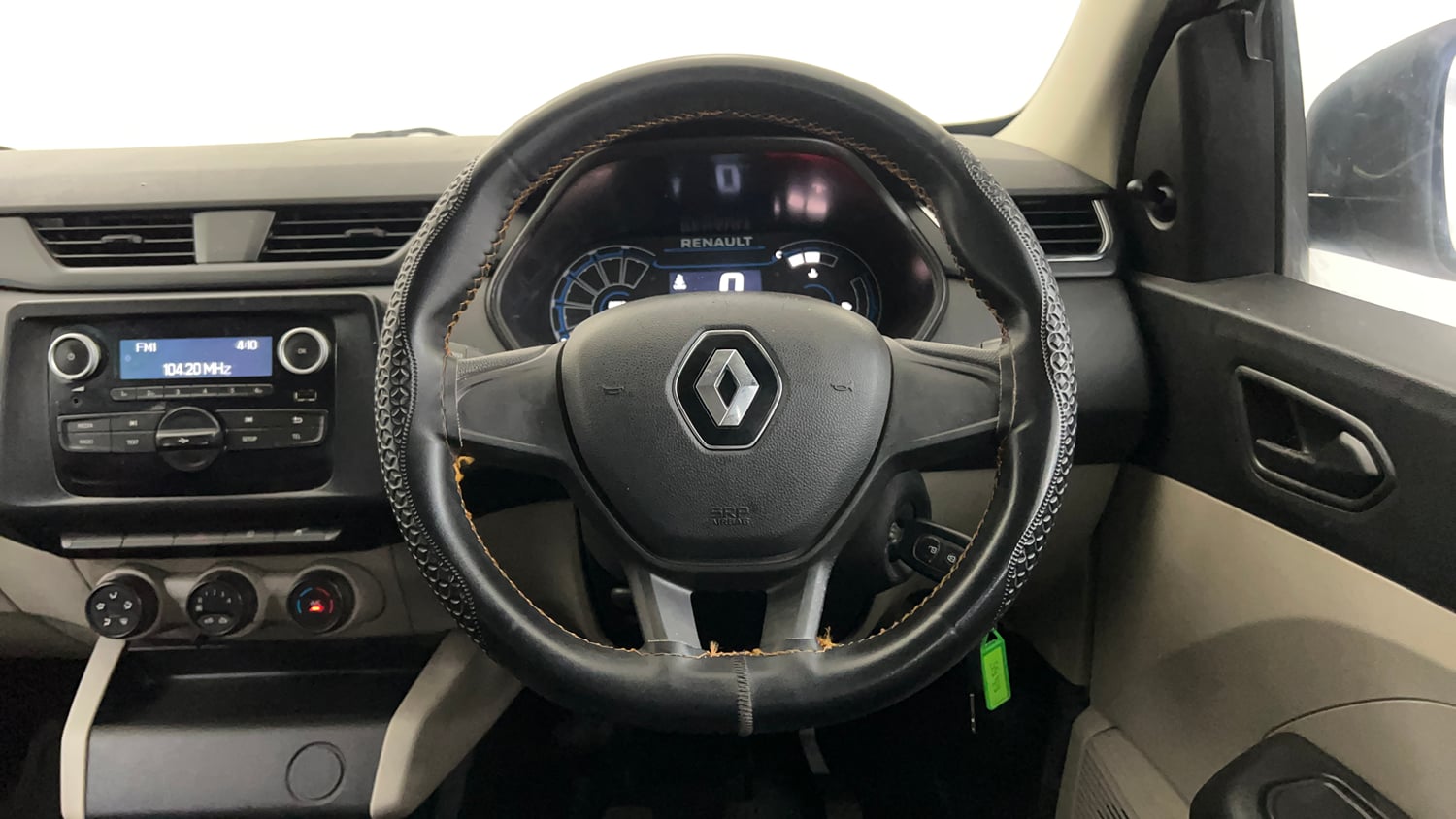 Used 2025 Renault Triber RXL Petrol Manual interior STEERING VIEW
