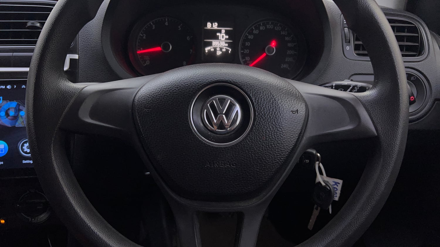 Used 2020 Volkswagen Polo Comfortline Plus 1.0L MPI Petrol Manual top_features Airbags