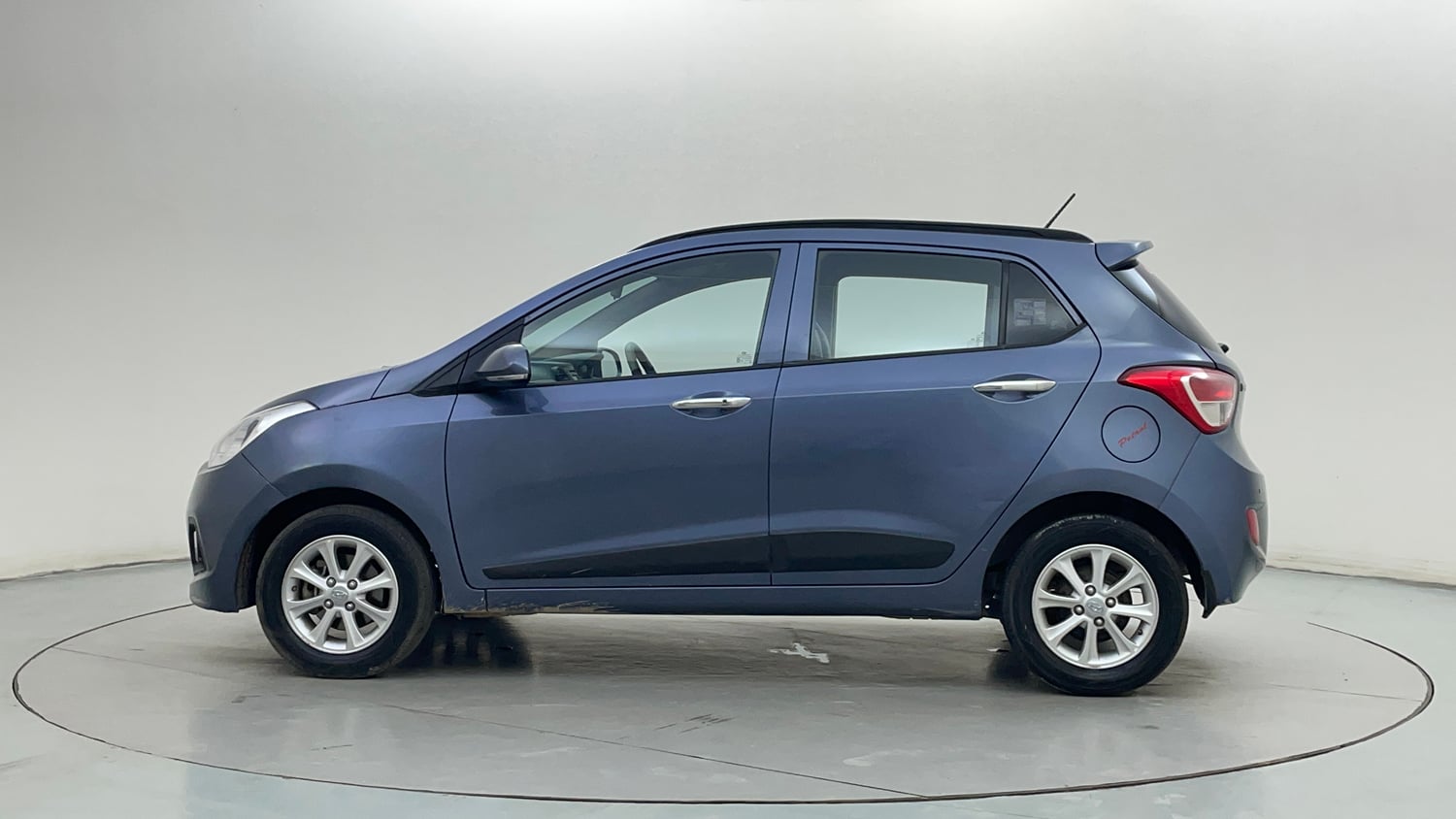 Used 2014 Hyundai Grand i10 Asta AT 1.2 Kappa VTVT Petrol Automatic exterior LEFT SIDE VIEW
