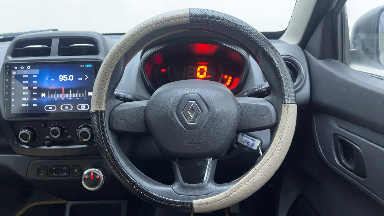 Used 2017 Renault Kwid 1.0 RXT AMT Petrol Automatic interior STEERING VIEW