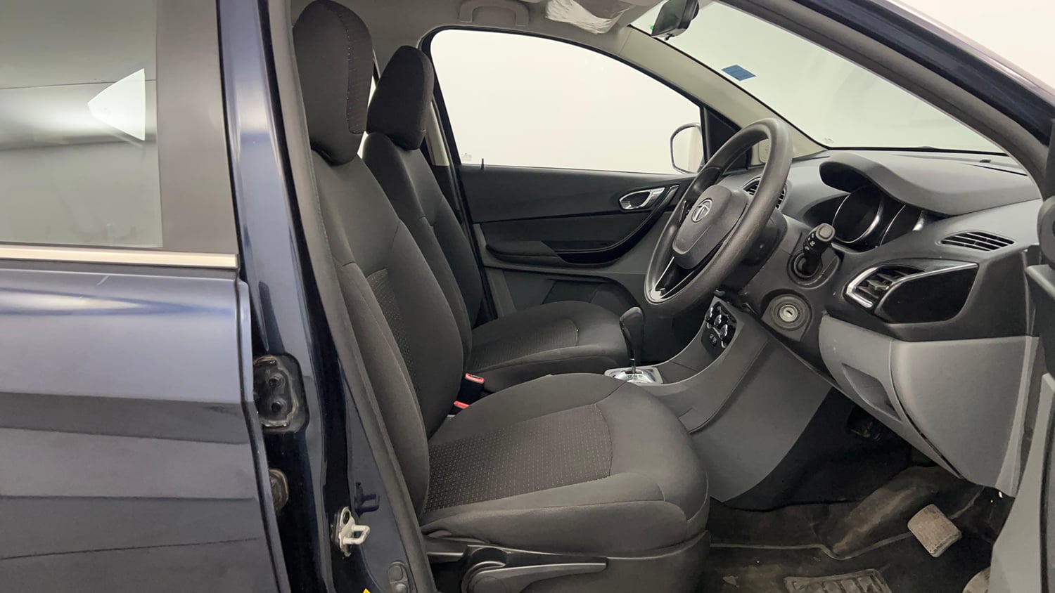 Used 2019 Tata Tigor Revotron XZA Petrol Automatic interior RIGHT SIDE FRONT DOOR CABIN VIEW