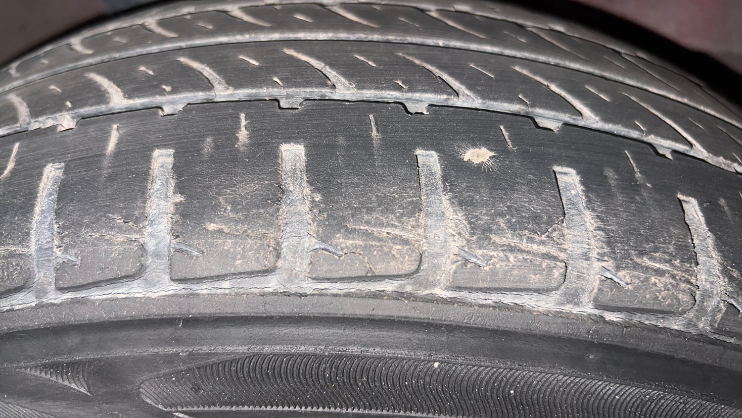 Used 2020 Honda Jazz ZX CVT Petrol Automatic tyres RIGHT REAR TYRE TREAD VIEW