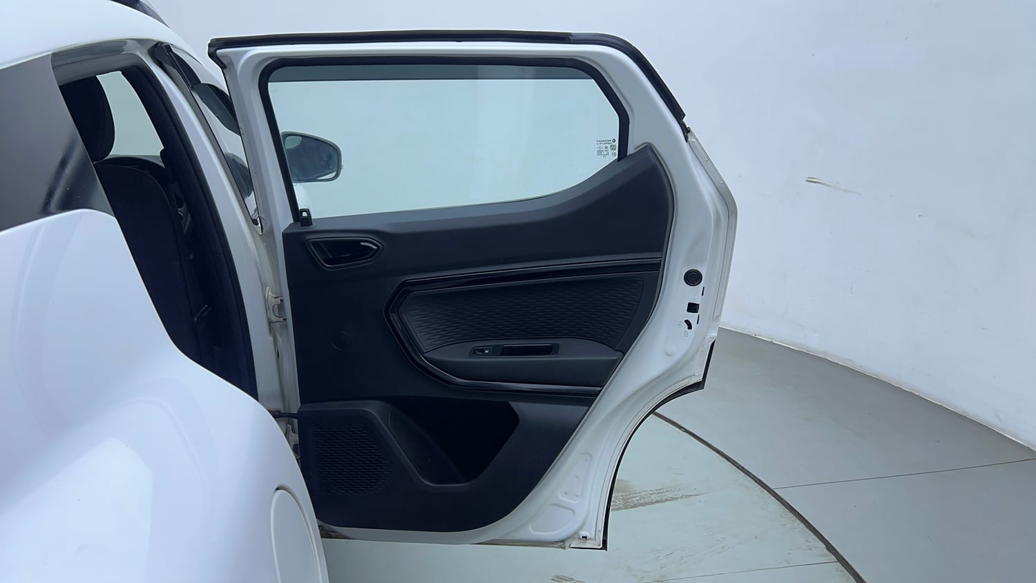 Used 2022 Renault Kiger RXZ Turbo CVT Petrol Automatic interior RIGHT REAR DOOR OPEN VIEW