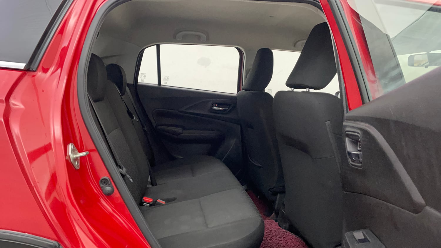 Used 2024 Maruti Suzuki Swift VXi (O) AMT Petrol Automatic interior RIGHT SIDE REAR DOOR CABIN VIEW