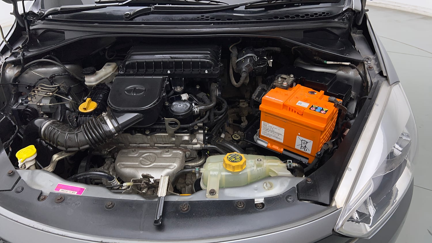 Used 2018 Tata Tiago Revotron XZ Petrol Manual engine ENGINE LEFT SIDE VIEW