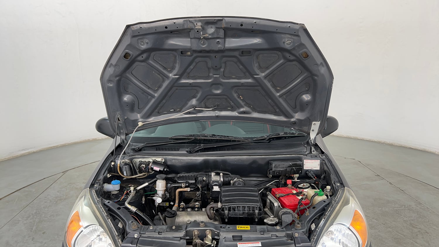 Used 2017 Maruti Suzuki Alto 800 LXi Petrol Manual engine ENGINE & BONNET OPEN FRONT VIEW