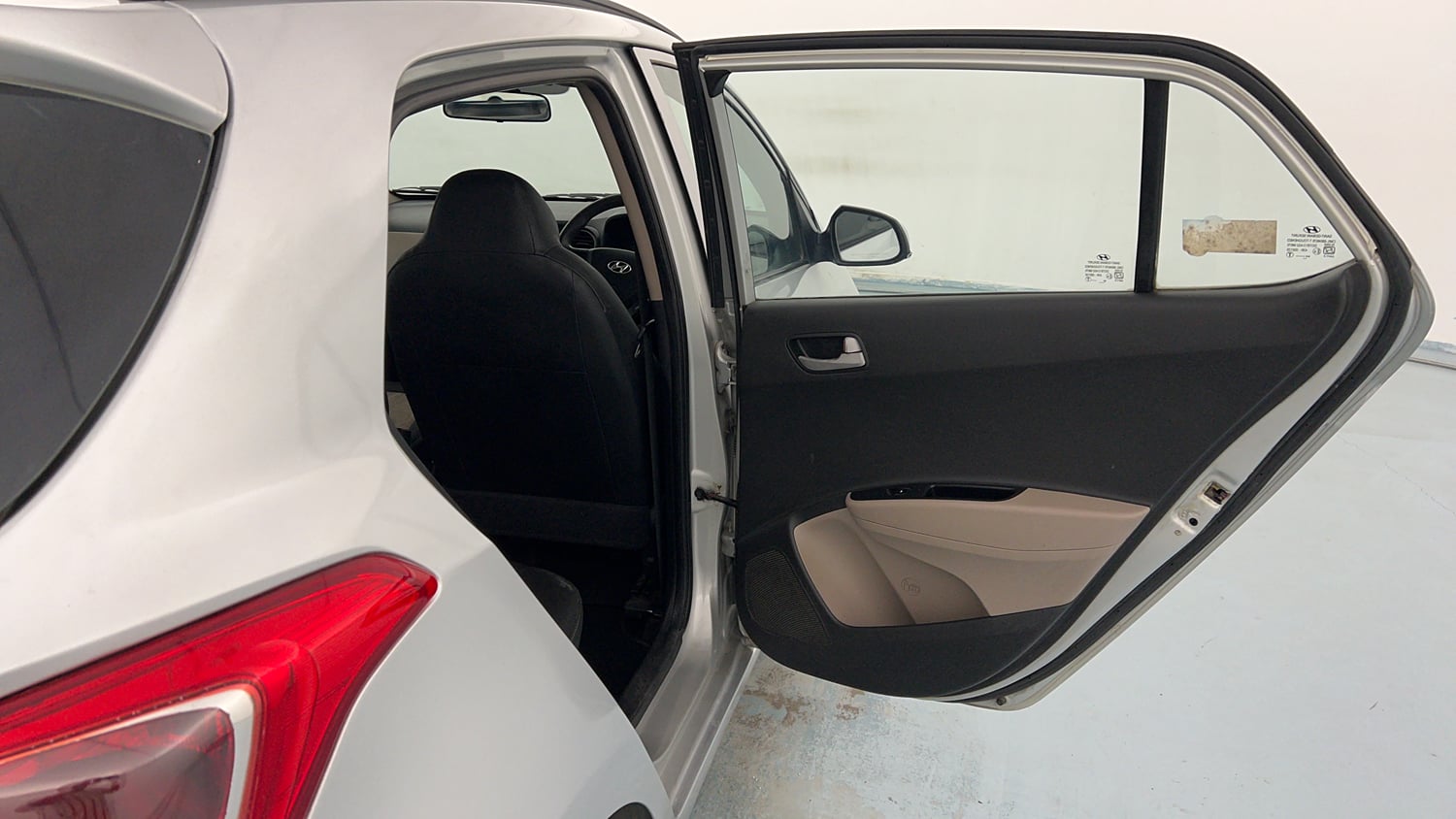 Used 2015 Hyundai Grand i10 Sportz 1.2 Kappa VTVT Petrol Manual interior RIGHT REAR DOOR OPEN VIEW