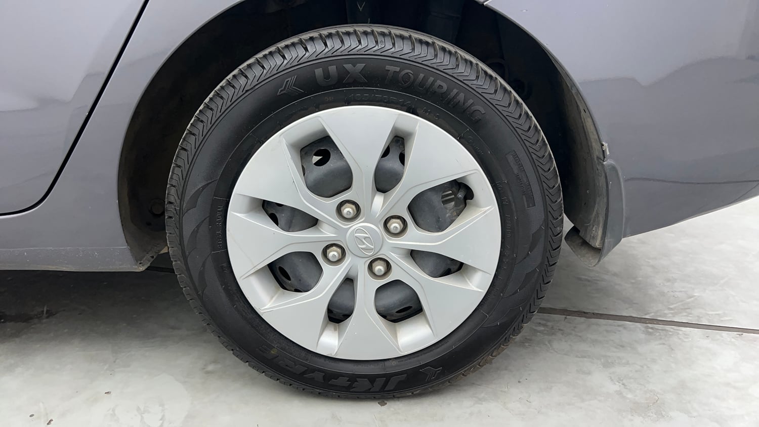 Used 2019 Hyundai Xcent S Petrol Manual tyres LEFT REAR TYRE RIM VIEW