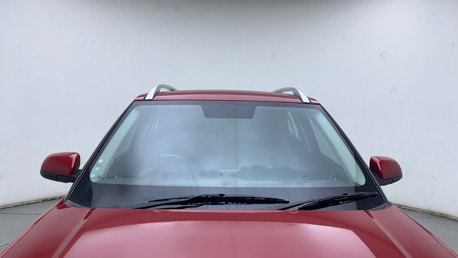 Used 2023 Hyundai Venue SX 1.5 CRDi Diesel Manual exterior FRONT WINDSHIELD VIEW
