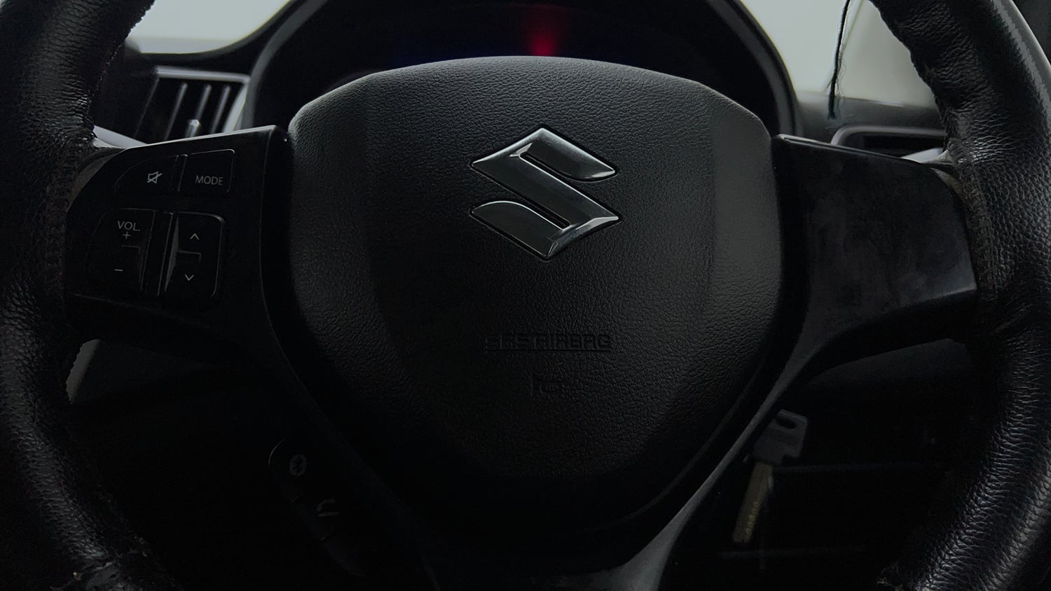 Used 2019 Maruti Suzuki Baleno Delta Petrol Manual top_features Airbags