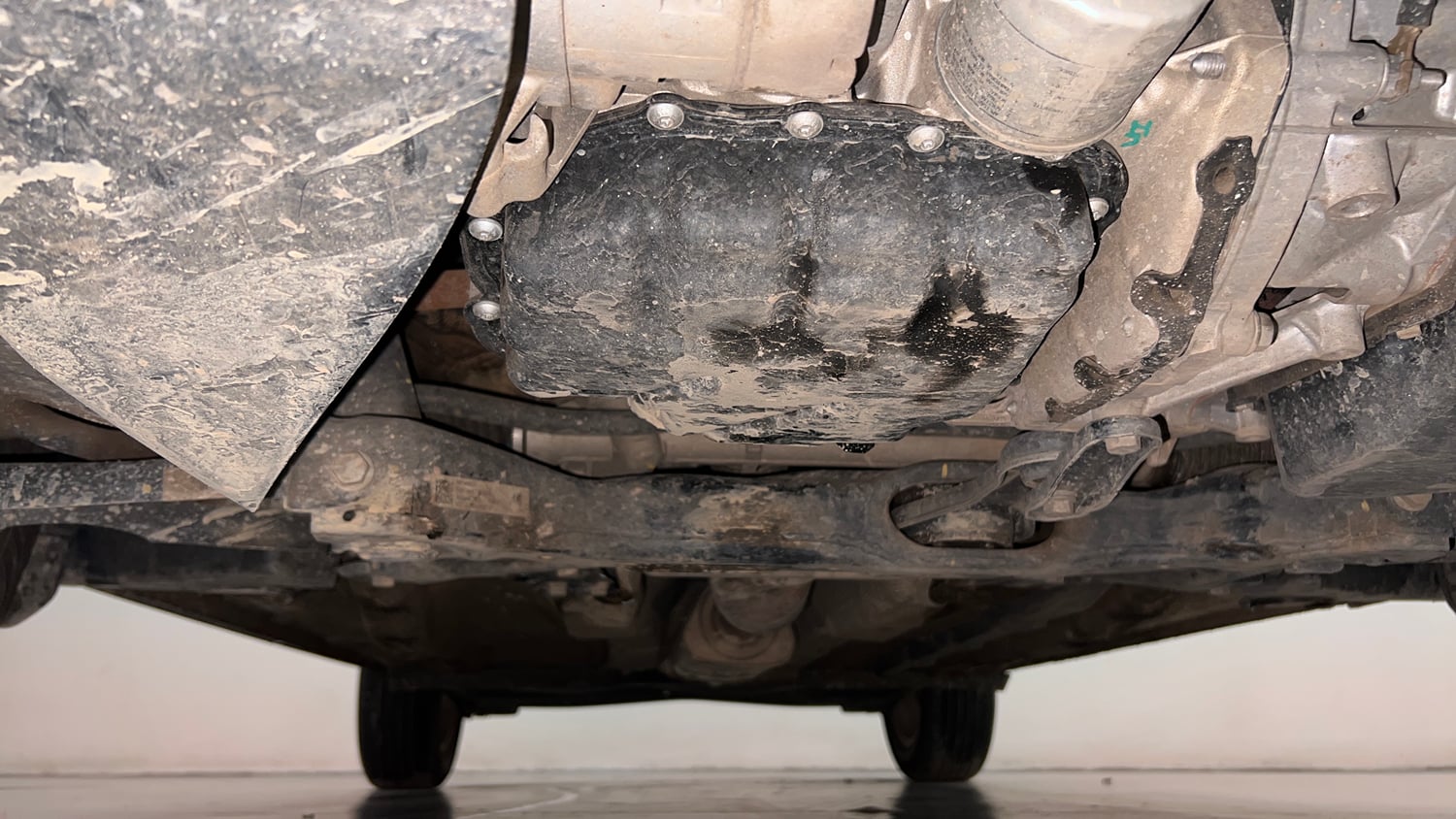 Used 2026 Skoda Kylaq Signature AT Petrol Automatic extra FRONT LEFT UNDERBODY VIEW