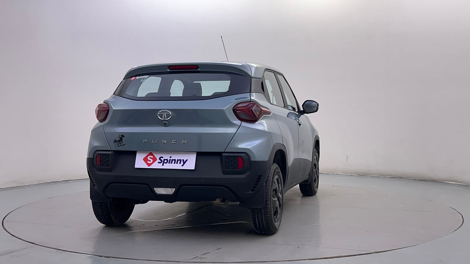 Used 2023 Tata Punch Adventure Rhythm Pack MT Petrol Manual exterior RIGHT REAR CORNER VIEW