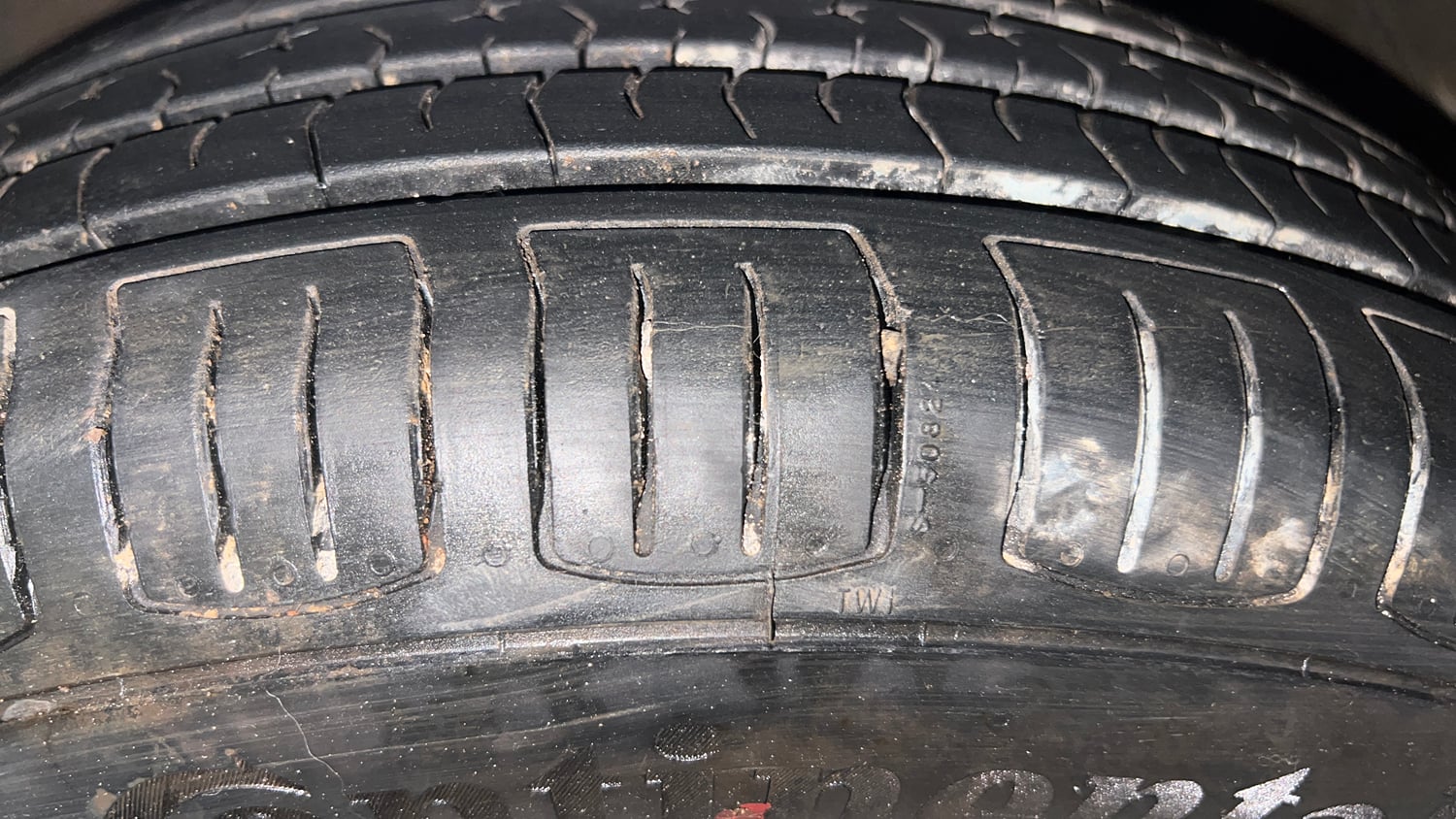 Used 2017 Maruti Suzuki Celerio ZXI (O) AMT Petrol Automatic tyres LEFT FRONT TYRE TREAD VIEW