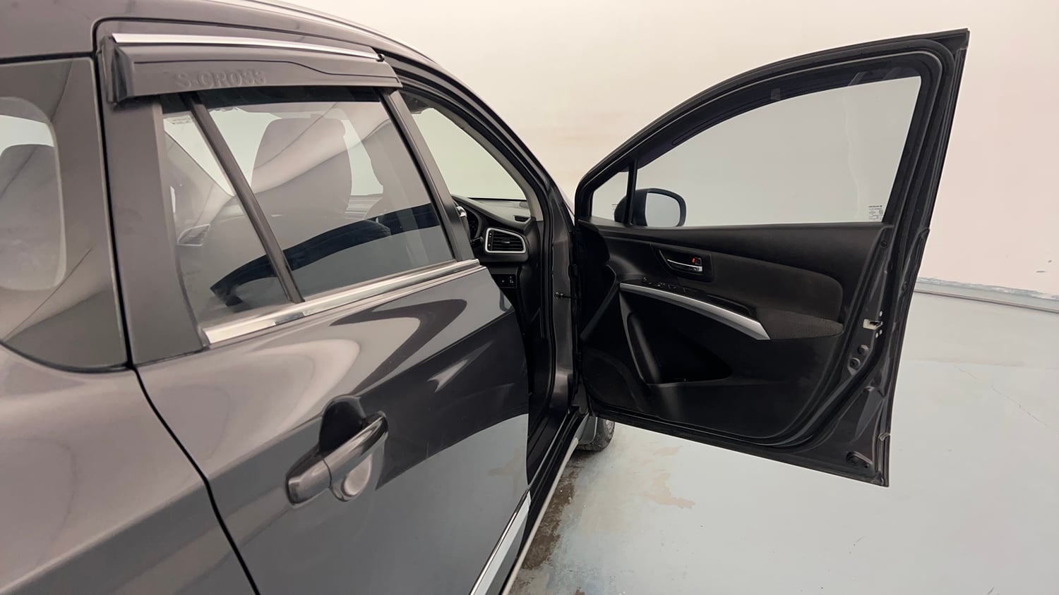 Used 2022 Maruti Suzuki S-Cross Zeta Petrol Manual interior RIGHT FRONT DOOR OPEN VIEW