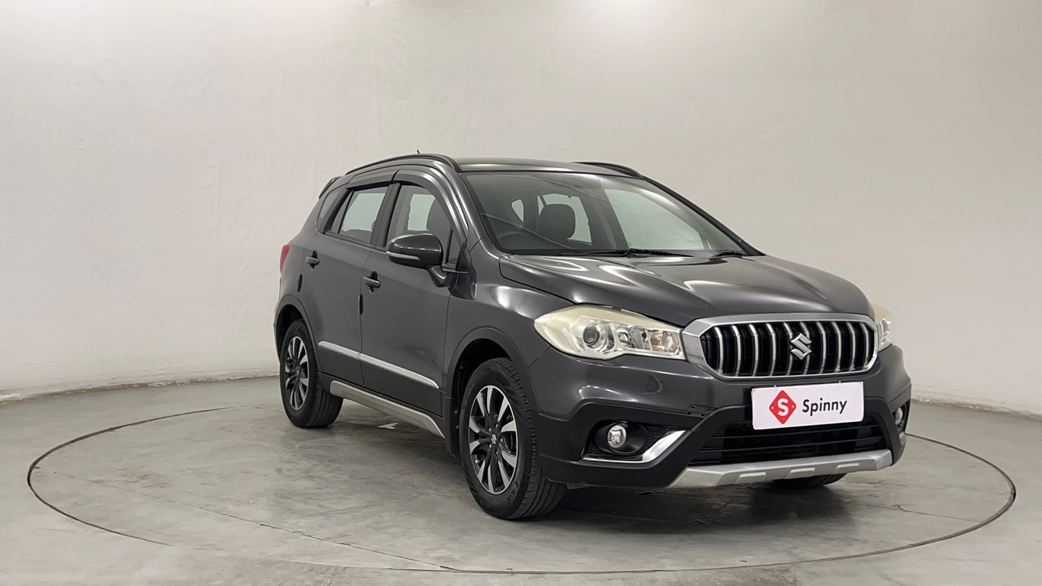 Used 2020 Maruti Suzuki S-Cross Zeta Petrol Manual exterior RIGHT FRONT CORNER VIEW