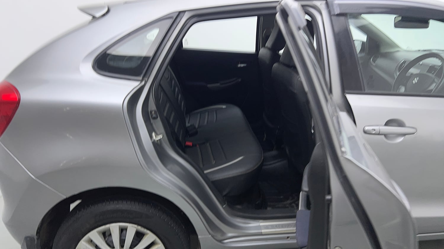 Used 2019 Maruti Suzuki Baleno Delta Petrol Manual interior RIGHT SIDE REAR DOOR CABIN VIEW