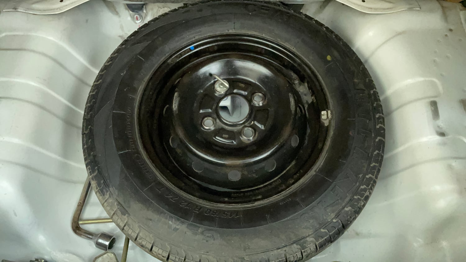 Used 2020 Maruti Suzuki Alto 800 LXi Petrol Manual tyres SPARE TYRE VIEW