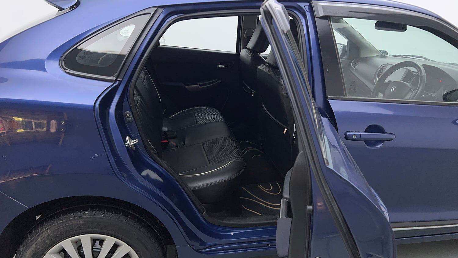 Used 2019 Maruti Suzuki Baleno Delta Petrol Manual interior RIGHT SIDE REAR DOOR CABIN VIEW