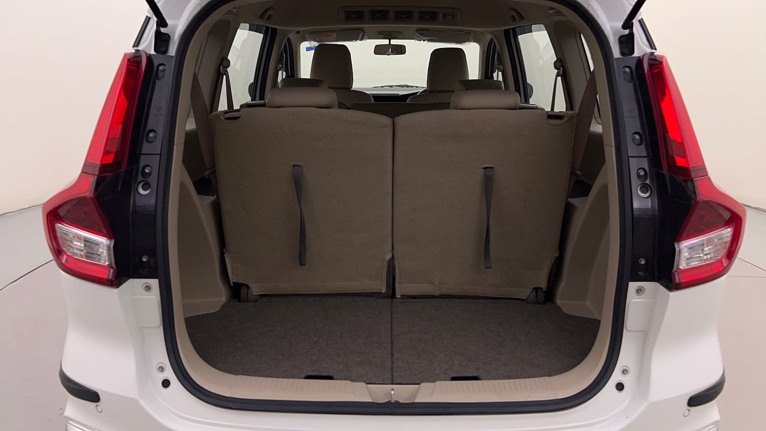 Used 2023 Maruti Suzuki Ertiga ZXi AT Petrol Automatic interior DICKY INSIDE VIEW