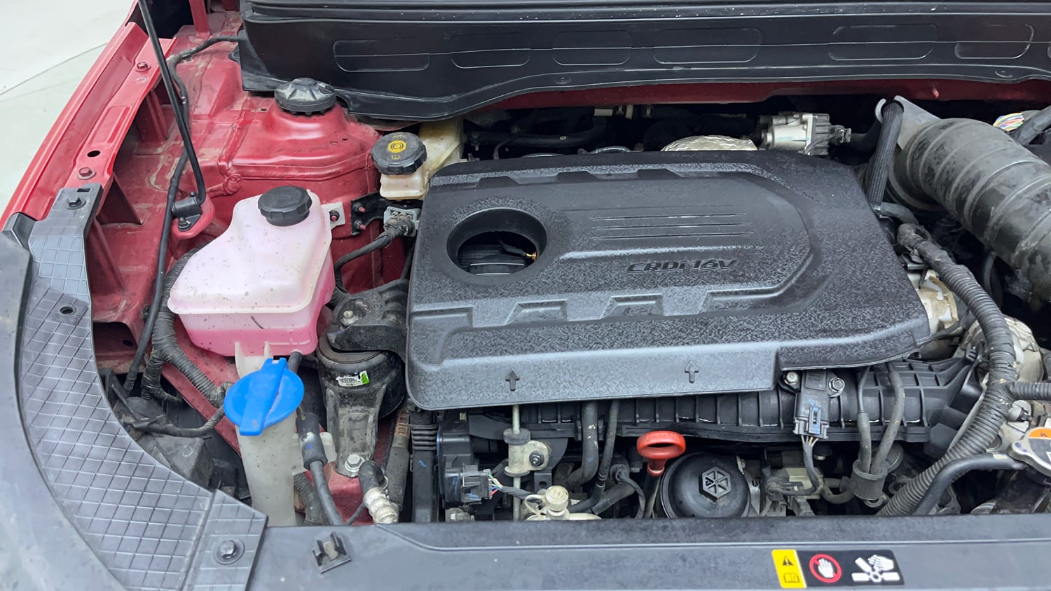 Used 2023 Hyundai Venue SX 1.5 CRDi Diesel Manual engine ENGINE RIGHT SIDE VIEW