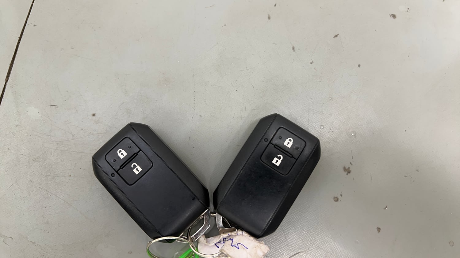 Used 2025 Maruti Suzuki Swift ZXi Plus Petrol Manual extra CAR KEY VIEW