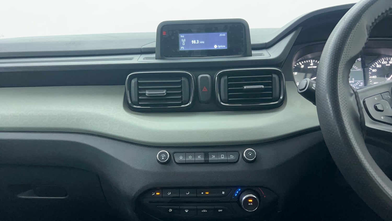 Used 2023 Tata Punch Adventure MT Petrol Manual interior MUSIC SYSTEM & AC CONTROL VIEW