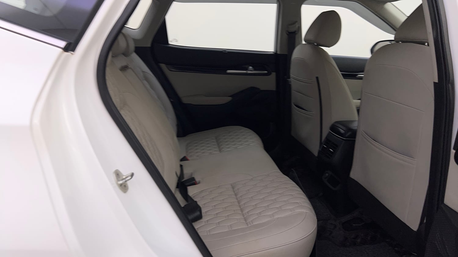 Used 2022 Kia Seltos HTX 1.5 Petrol Manual interior RIGHT SIDE REAR DOOR CABIN VIEW