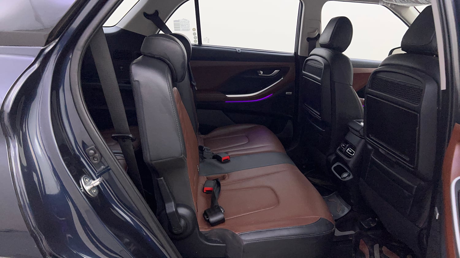 Used 2022 Hyundai Alcazar Signature (O) 7 Seater 1.5 Diesel AT Diesel Automatic interior RIGHT SIDE REAR DOOR CABIN VIEW