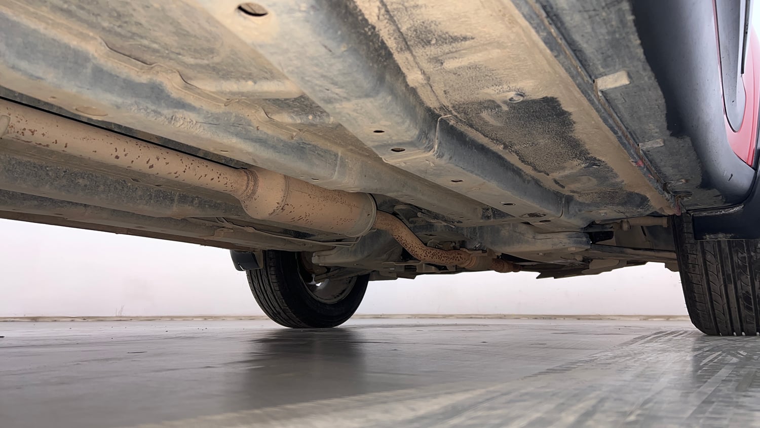 Used 2022 Tata Nexon XZA Plus  (S) Dual Tone Petrol Automatic extra REAR RIGHT UNDERBODY VIEW