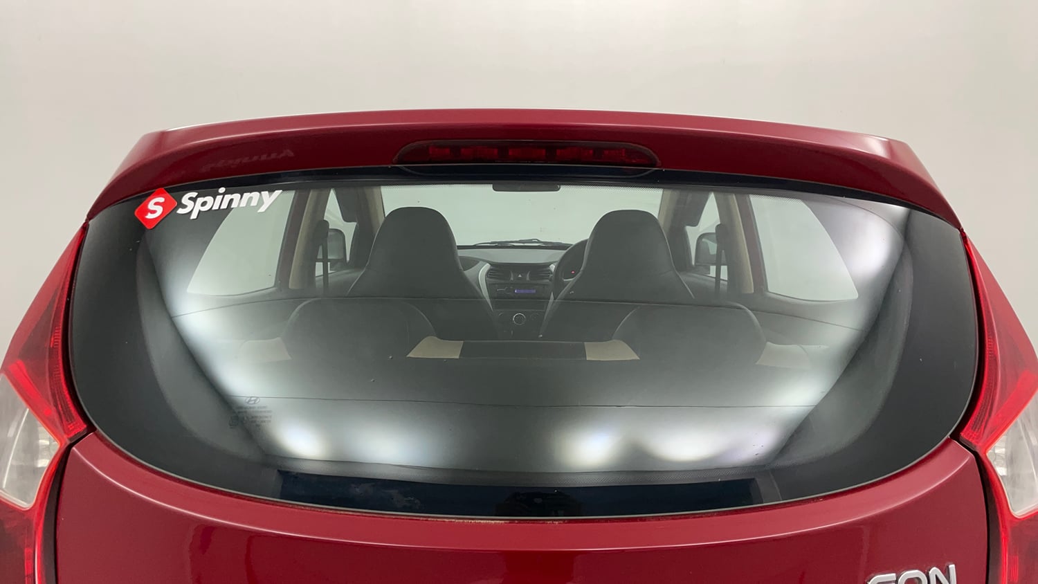 Used 2017 Hyundai Eon Era + Petrol Manual exterior BACK WINDSHIELD VIEW