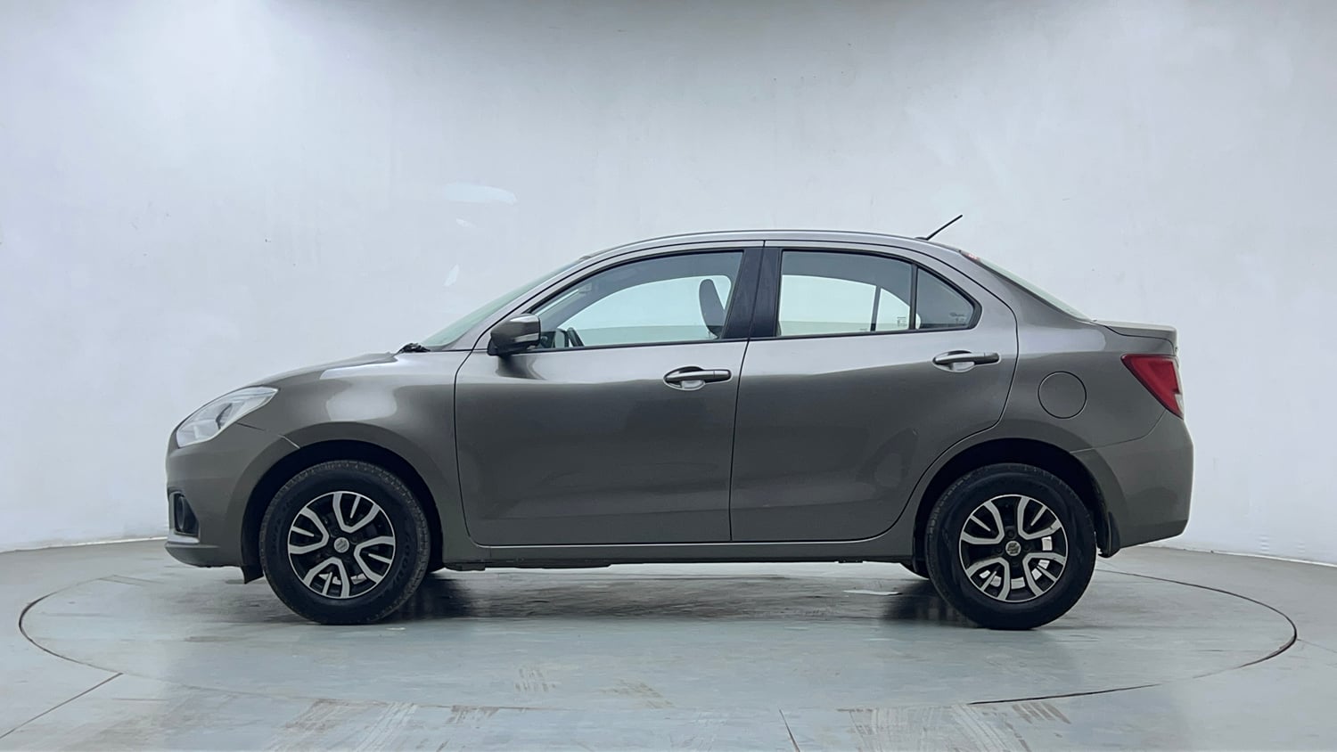 Used 2020 Maruti Suzuki Dzire VXi AGS Petrol Automatic exterior LEFT SIDE VIEW