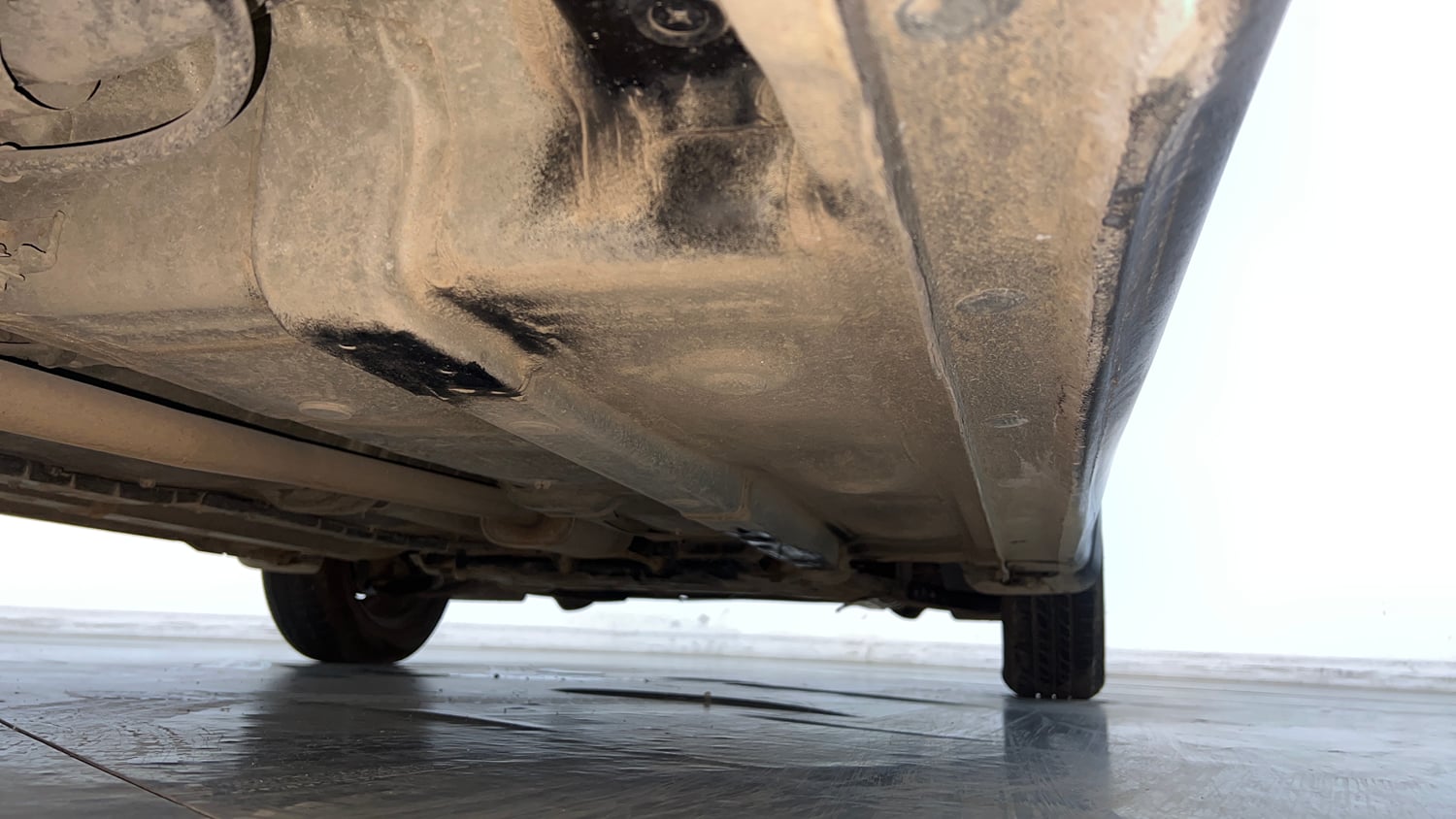Used 2017 Hyundai Grand i10 Magna 1.2 Kappa VTVT Petrol Manual extra REAR RIGHT UNDERBODY VIEW