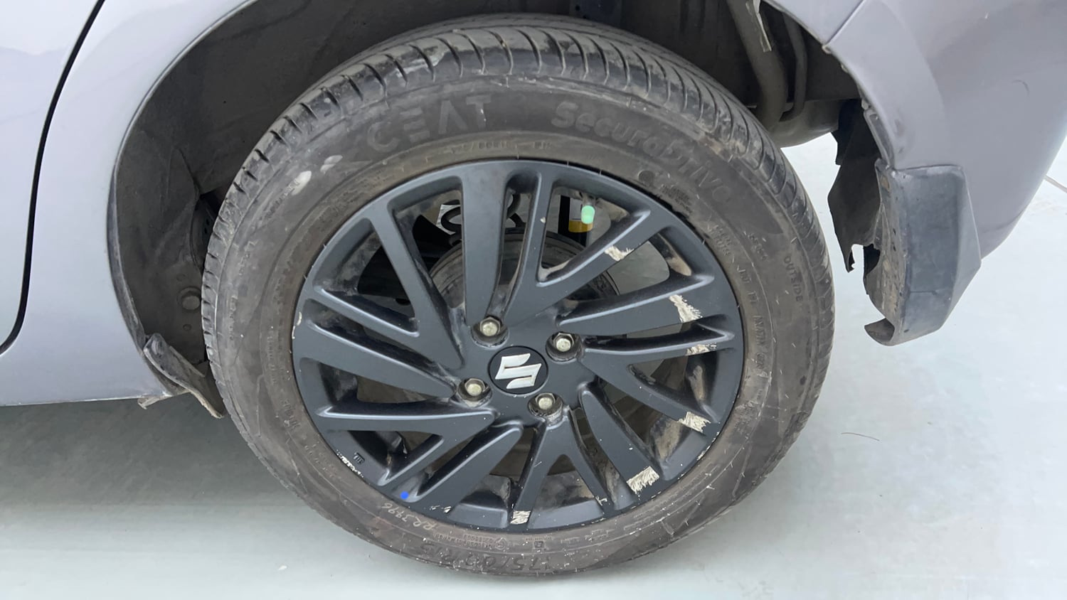 Used 2022 Maruti Suzuki Celerio ZXi Plus AMT Petrol Automatic tyres LEFT REAR TYRE RIM VIEW