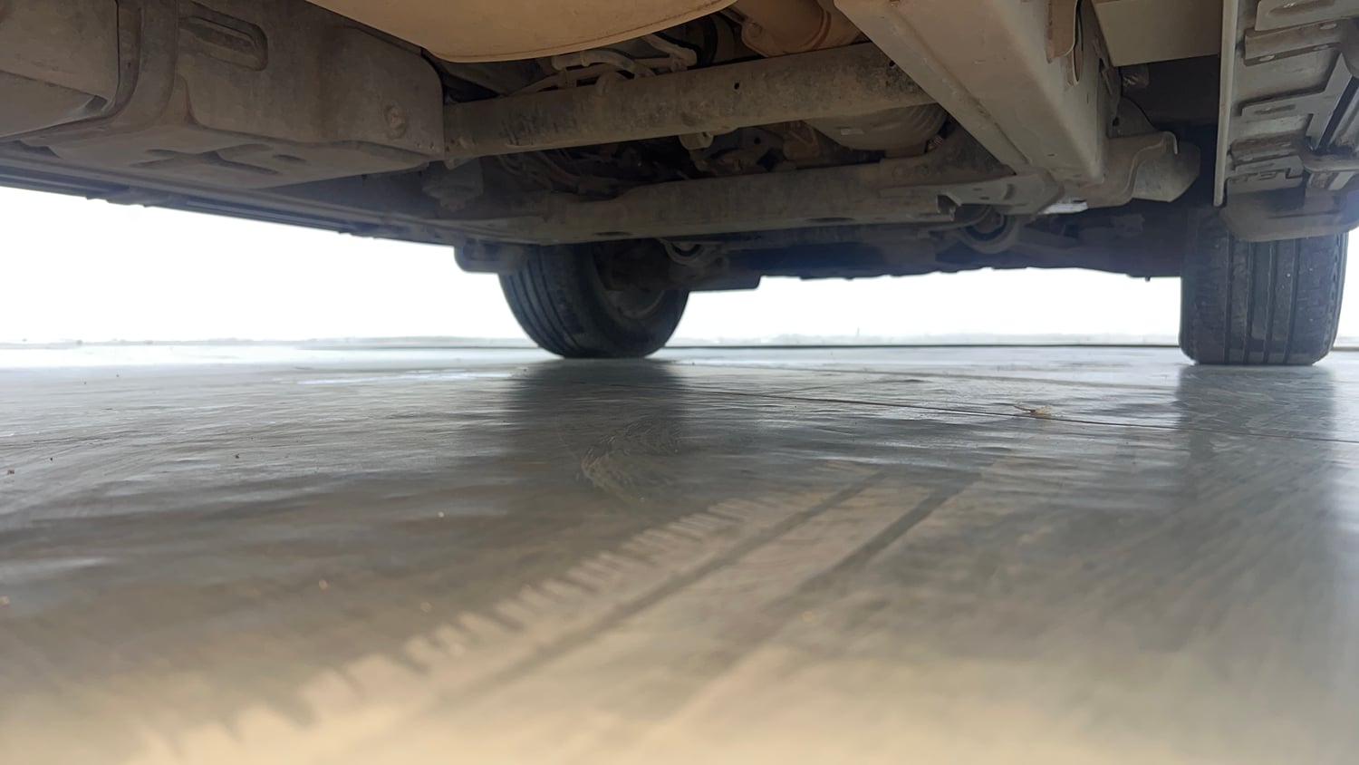 Used 2024 Mahindra Scorpio N Z8 L Diesel AT 2WD 7 STR Diesel Automatic extra REAR RIGHT UNDERBODY VIEW